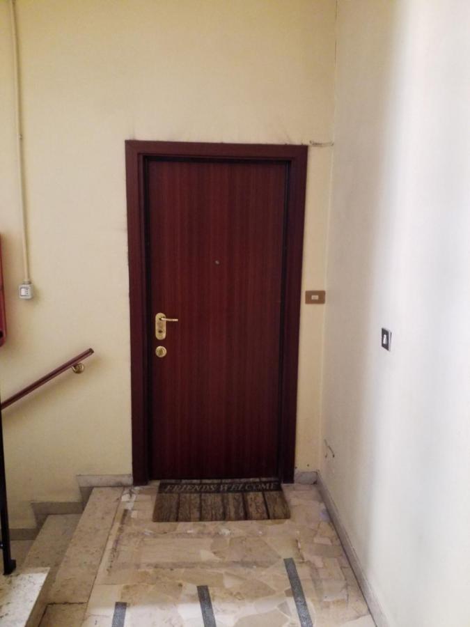 Casa Revello Otel Milano Dış mekan fotoğraf